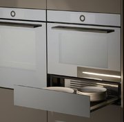 Встраиваемый подогреватель посуды V-ZUG V4000 22 WDEC6V1C черное стекло фото 4 в Челябинске