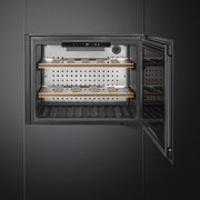 Встраиваемый винный шкаф Smeg CVI121B3 фото 2 в Челябинске