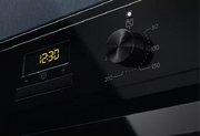 Духовой шкаф Electrolux EOD3H50BK фото 3 в Челябинске