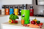 Соковыжималка NOVIS Vita Juicer зеленая фото 4 в Челябинске Соковыжималка NOVIS Vita Juicer зеленая фото 4 в Челябинске