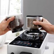 Кофемашина DeLonghi EXAM440.35.W фото 4 в Челябинске
