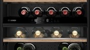 Встраиваемый винный шкаф Bosch KUW21AHG0 фото 3 в Челябинске