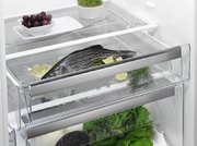 Холодильник Electrolux EN3889MFW фото 3 в Челябинске