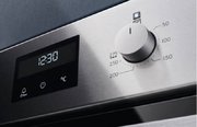 Духовой шкаф Electrolux OEF 3H70 TX фото 3 в Челябинске