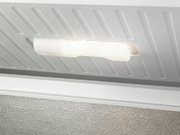 Морозильный ларь Electrolux EC2800AOW2 фото 3 в Челябинске