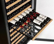 Мультитемпературный винный шкаф EuroCave S-PURE-S P-300015-S фото 2 в Челябинске