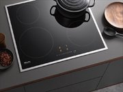 Индукционная панель конфорок с сенсорным управлением Miele KM7201 FR фото 3 в Челябинске
