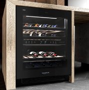 Встраиваемый винный шкаф Signature Kitchen Suite SKSUW2401G фото 3 в Челябинске