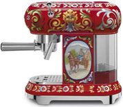Кофемашина Smeg ECF01DGEU фото 2 в Челябинске