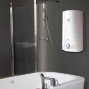 Водонагреватель Electrolux EWH 100 AXIOmatic фото 2 в Челябинске