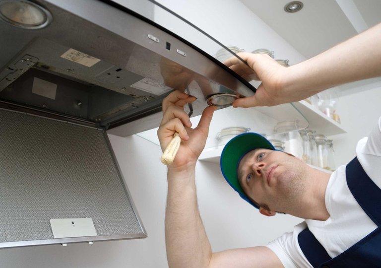 Как поменять лампочку в вытяжке Elica