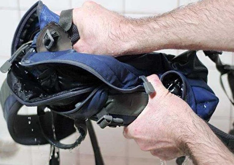 Можно ли стирать рюкзак в стиральной машине автомат?